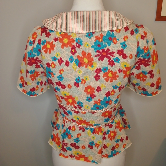 Anthropologie HWR Wool Short Sleeve Floral Button Front Sweater - Picture 3 of 4